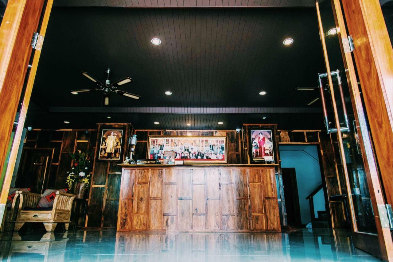 Baan Krittika Hotel Udon Thani Bagian luar foto
