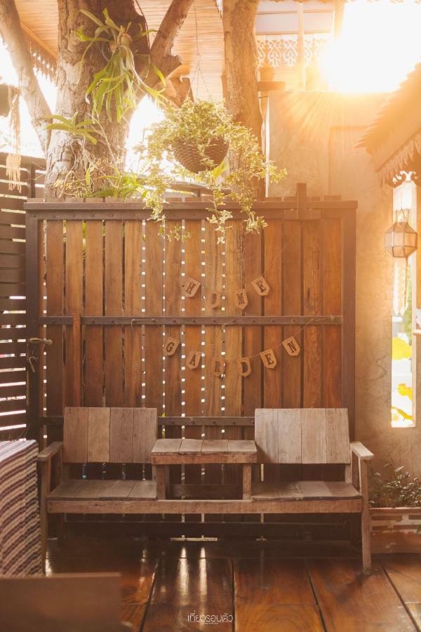 Baan Krittika Hotel Udon Thani Bagian luar foto