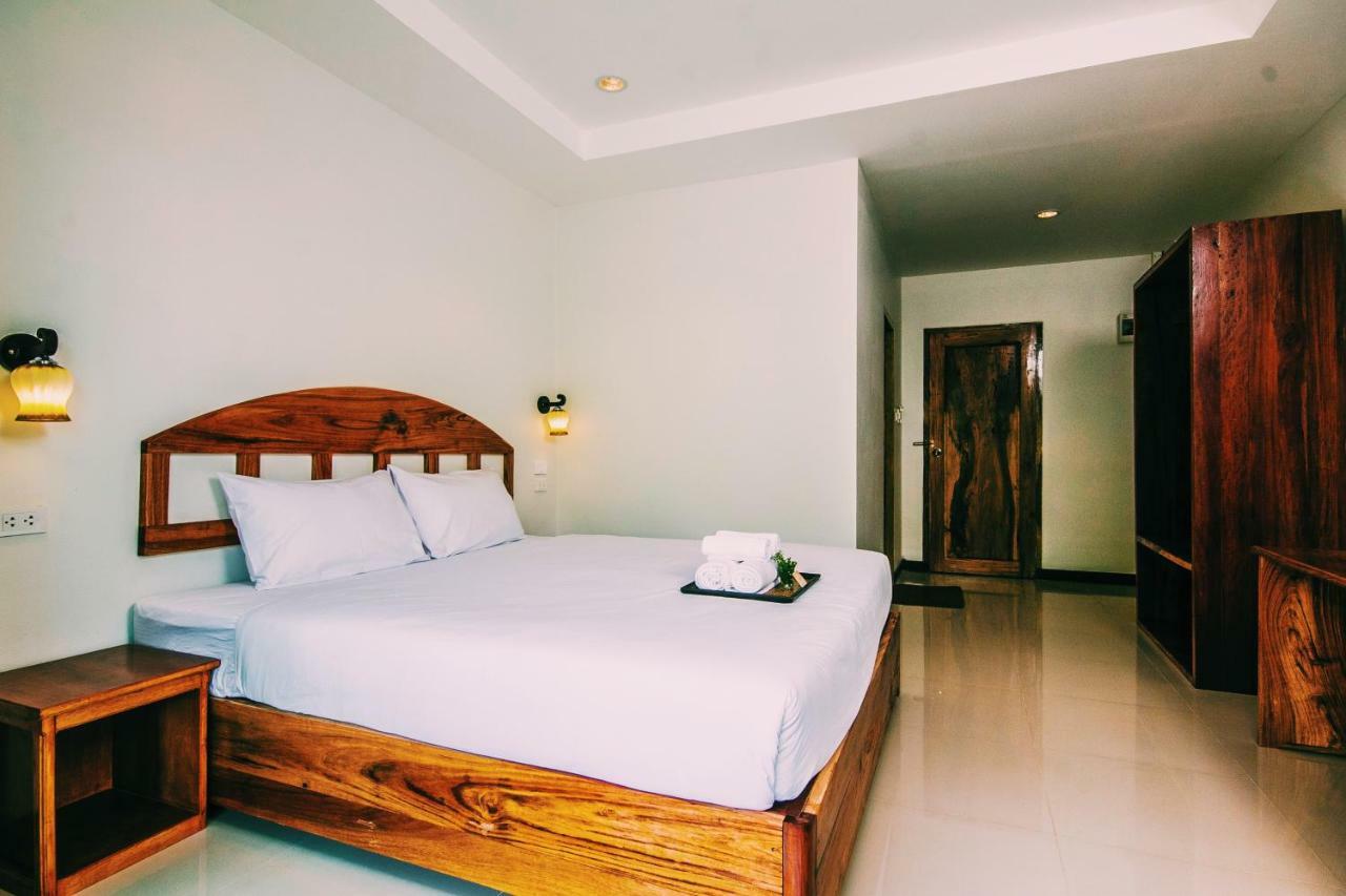 Baan Krittika Hotel Udon Thani Bagian luar foto