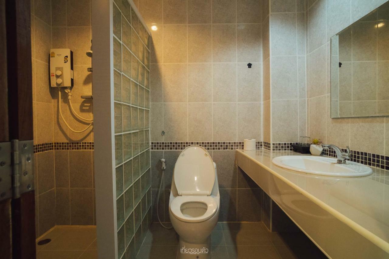Baan Krittika Hotel Udon Thani Bagian luar foto